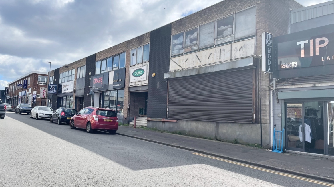 FOR SALE –  47 BROUGHTON STREET, CHEETHAM HILL, MANCHESTER, M8 8AN