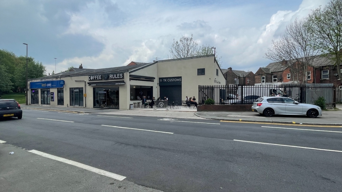 FOR SALE – KENDAL HOUSE, 11/13 FREDERICK ROAD, SALFORD, MANCHESTER, M6 6NZ 