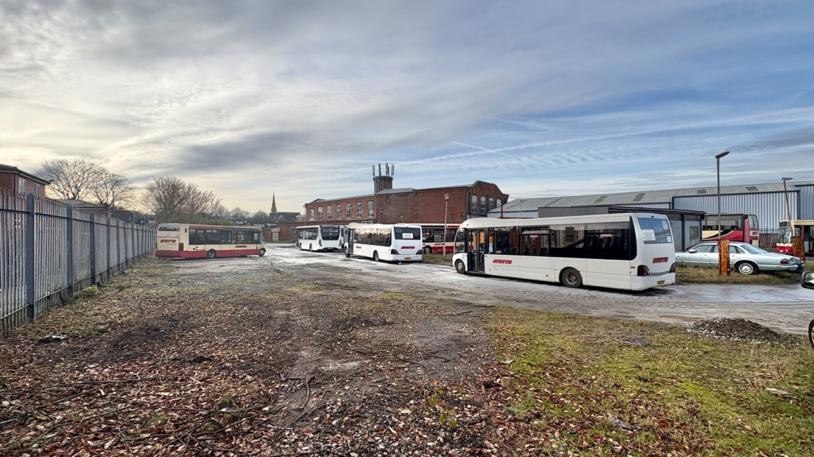 SUBSTANTIAL & SECURE OPEN STORAGE, VEHICLE PARKING, CONTRACTORS YARD